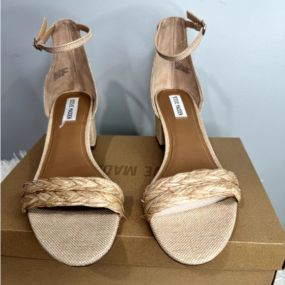 STEVE MADDEN Irenee Rafia Sandals Size 11 NEW - Picture 2 of 6